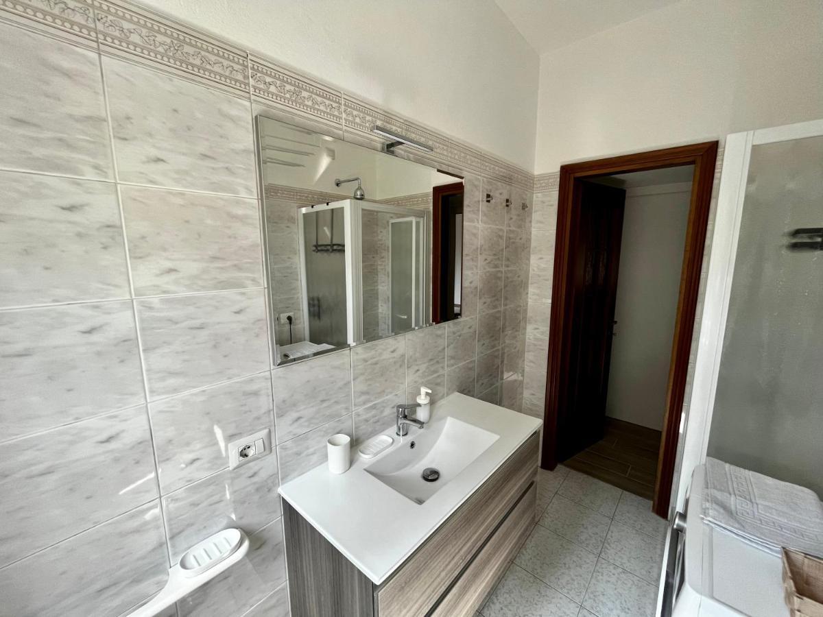 The Bright Place: Wide And Modern Condo Apartment In Milano Eksteriør billede